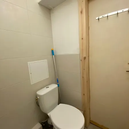 Mitten In Der Mit Guter Anbindung Zum Zentrum Apartment *