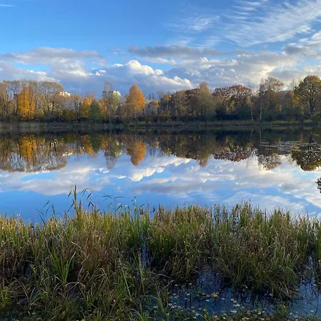 Mitten In Der Mit Guter Anbindung Zum Zentrum * Ryga