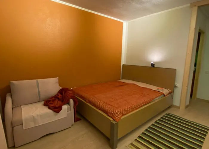 Apartament Mitten In Der Mit Guter Anbindung Zum Zentrum *