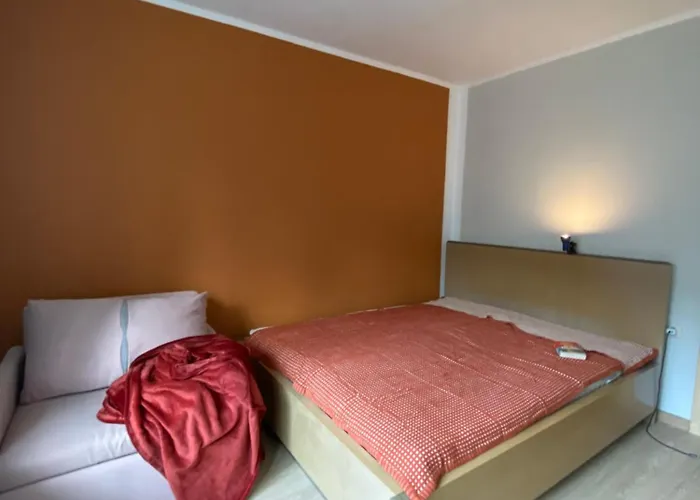 Mitten In Der Mit Guter Anbindung Zum Zentrum Lägenhet *